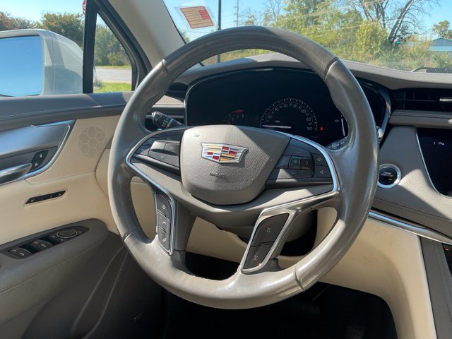 Used 2018 Cadillac XT5 Premium Luxury AWD/4WD image 22