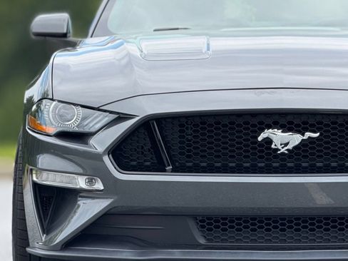 Used 2019 Ford Mustang GT RWD image 14