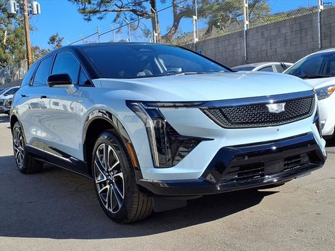 New 2026 Cadillac Optiq Sport 1 image 3