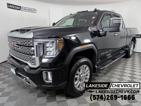 Used 2022 GMC Sierra 2500 Denali image 1