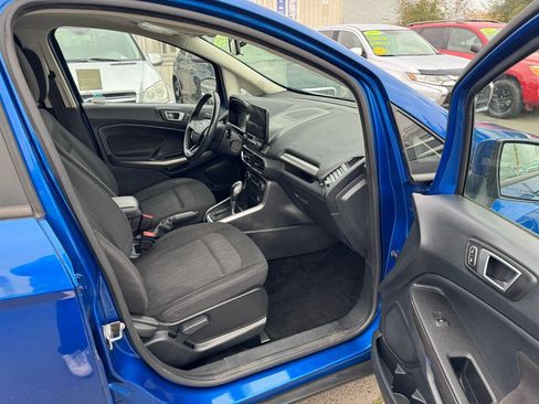 Used 2018 Ford EcoSport SE w/ SE Convenience Package image 17