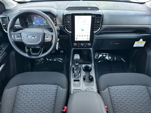 New 2025 Ford Ranger XLT w/ FX4 Off-Road Package image 13