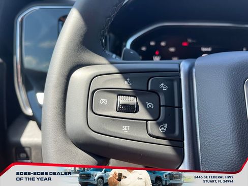 New 2026 GMC Sierra 1500 Elevation image 25