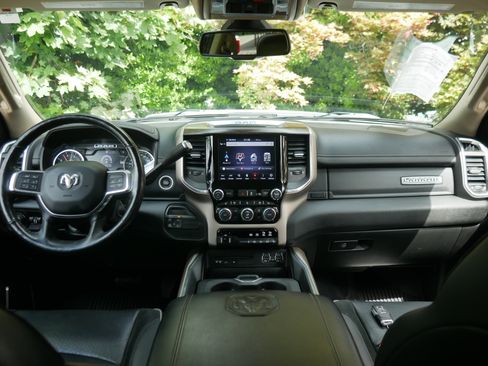 Used 2019 RAM 2500 Laramie image 9