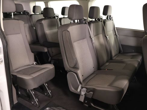 Used 2025 Ford Transit 350 XLT RWD image 12