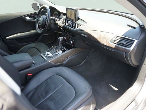 Used 2017 Audi A7 3.0T Premium Plus w/ 20" Wheel & Tire Package AWD/4WD image 18