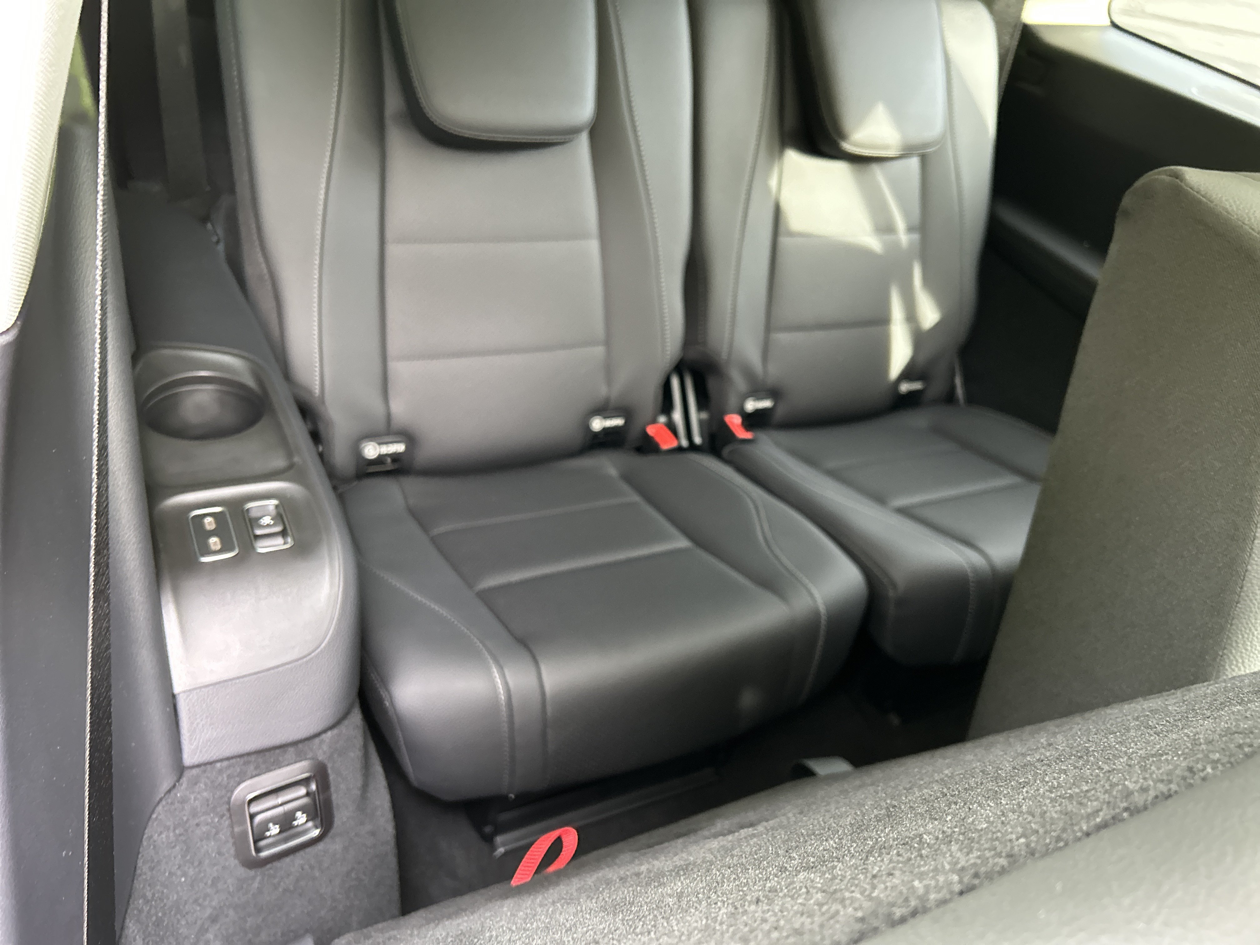 New 2026 Mercedes-Benz GLS 450 4MATIC image 41