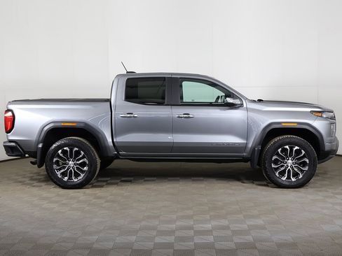 Used 2023 GMC Canyon Denali image 22