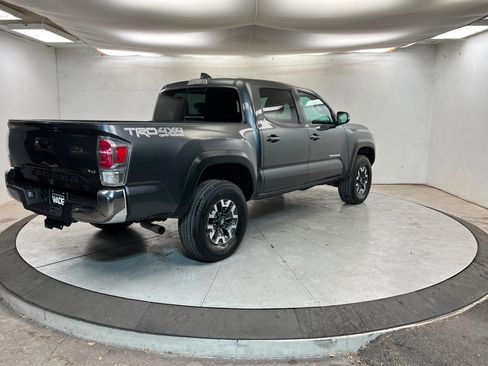 Used 2023 Toyota Tacoma TRD Off-Road image 6