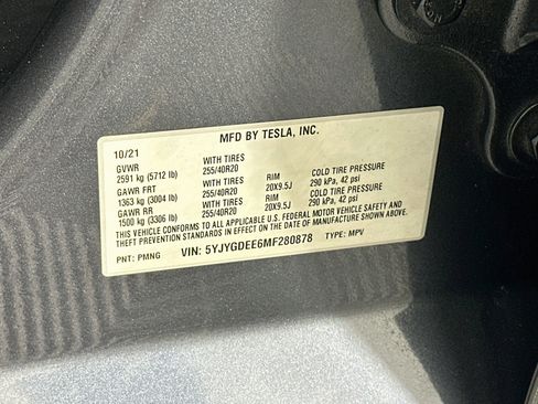 Used 2021 Tesla Model Y Long Range AWD/4WD image 12