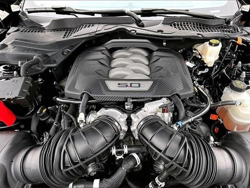 Used 2024 Ford Mustang GT Premium image 23