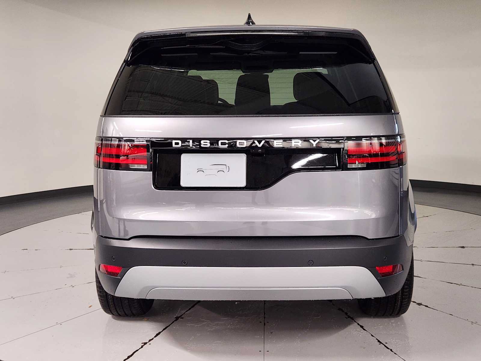 New 2026 Land Rover Discovery S AWD/4WD image 10