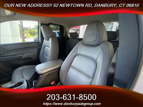 Used 2019 Chevrolet Colorado W/T w/ WT Convenience Package RWD image 12