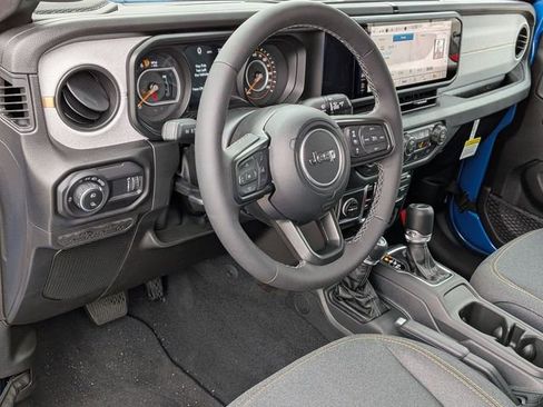 New 2025 Jeep Gladiator Sport image 10