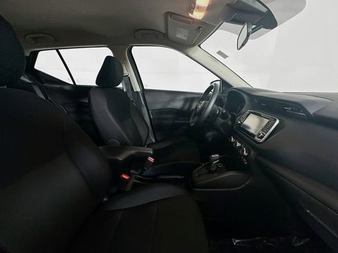 Certified 2024 Nissan Kicks S image 26