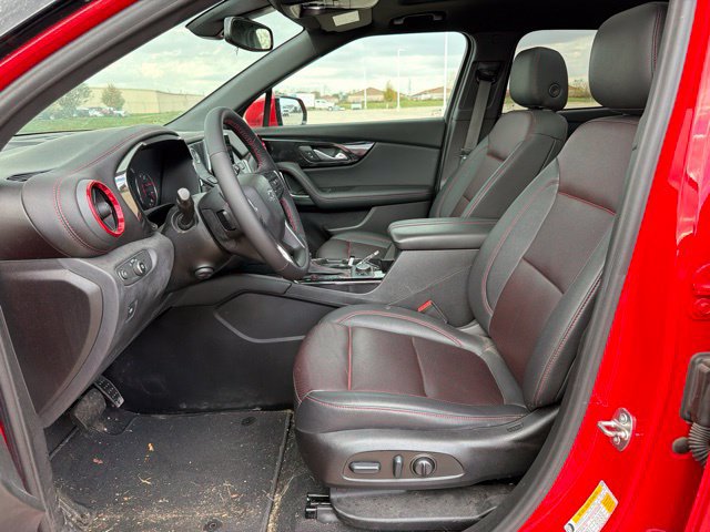 Used 2022 Chevrolet Blazer RS w/ Enhanced Convenience Package AWD/4WD image 16