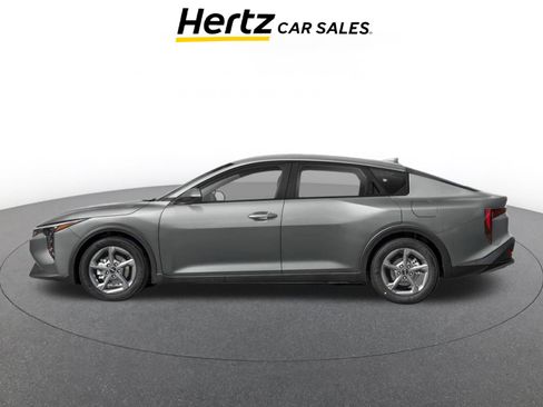 Used 2025 Kia K4 FWD image 3