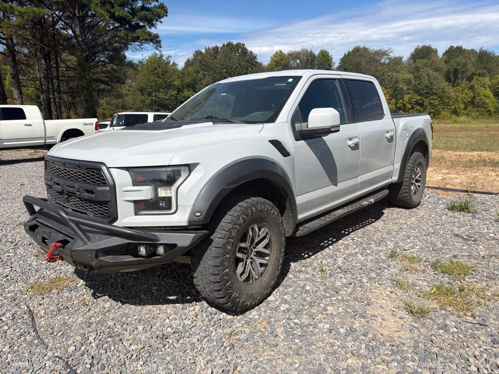 Used 2017 Ford F150 Raptor w/ Equipment Group 802A Luxury AWD/4WD image 1