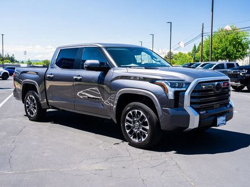 Used 2024 Toyota Tundra Limited AWD/4WD image 6