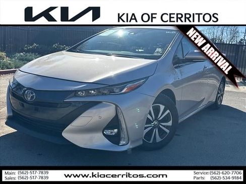 Used 2019 Toyota Prius Prime Advanced image 1