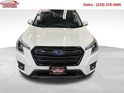 Used 2024 Subaru Forester Premium w/ POP Package 3 image 10