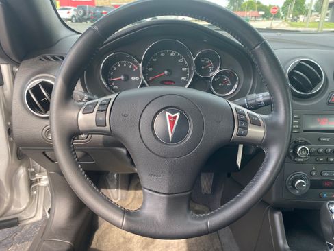 Used 2007 Pontiac G6 GT w/ Sport Package FWD image 11