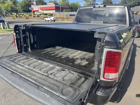 Used 2017 RAM 3500 Laramie Longhorn AWD/4WD image 4