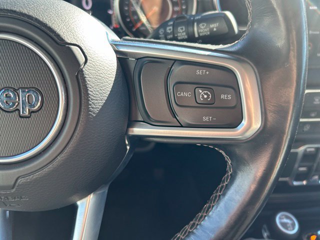 Used 2019 Jeep Wrangler Unlimited Sahara AWD/4WD image 17