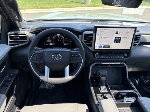 Used 2026 Toyota Sequoia Limited AWD/4WD image 20