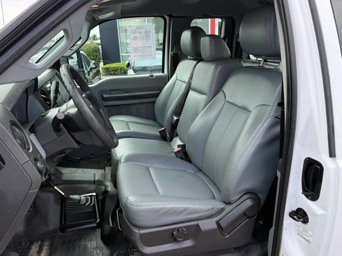 Used 2013 Ford F250 XL w/ Skid Plate Pkg AWD/4WD image 2