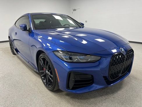 Used 2024 BMW 440i xDrive Coupe w/ Premium Package image 2