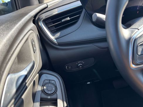 Used 2025 Buick Encore GX Preferred image 32