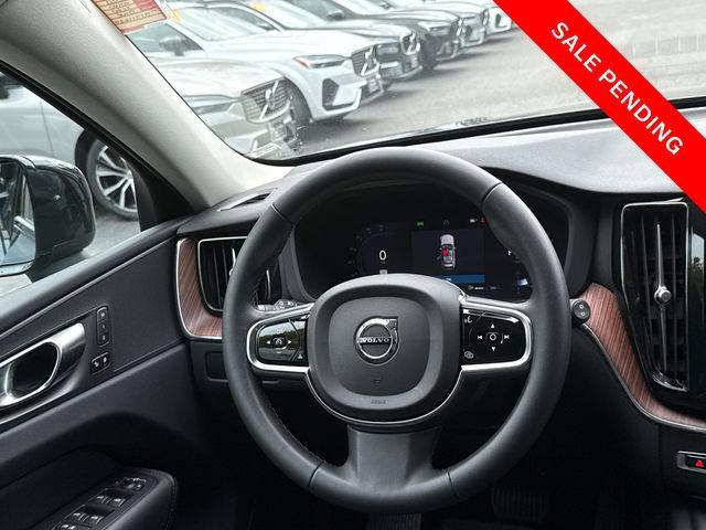 Certified 2024 Volvo XC60 B5 Plus w/ Protection Package Premier AWD/4WD image 22