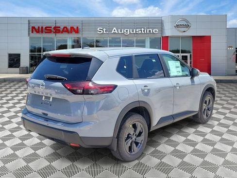 New 2026 Nissan Rogue SV FWD image 2