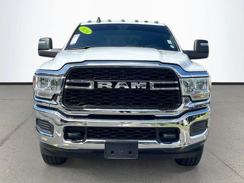 Used 2024 RAM 2500 Tradesman w/ Chrome Appearance Group AWD/4WD image 2