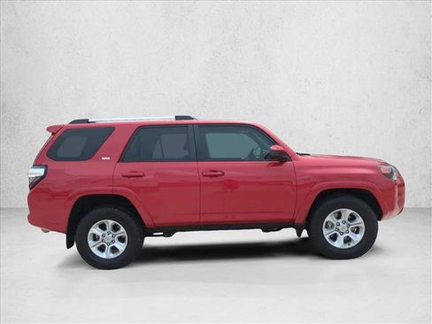 Used 2022 Toyota 4Runner SR5 image 4