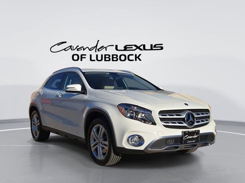 Used 2018 Mercedes-Benz GLA 250 4MATIC image 1