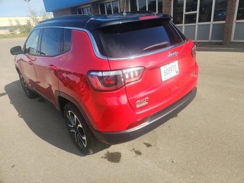 Used 2023 Jeep Compass Limited image 8