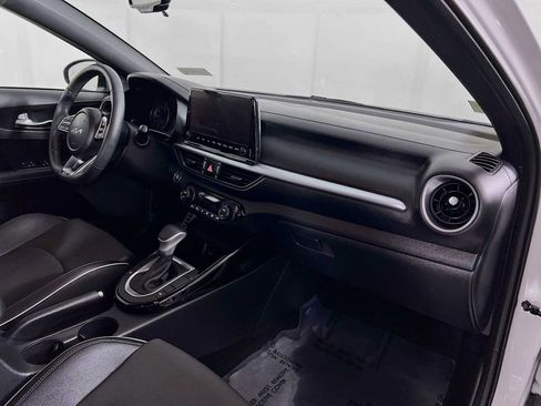 Used 2023 Kia Forte GT-Line image 28