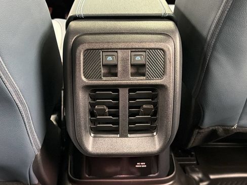 Used 2026 Ford Bronco Heritage Edition AWD/4WD image 42
