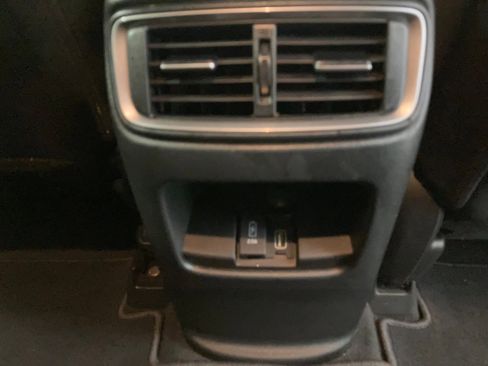 Used 2022 Honda CR-V Touring image 10