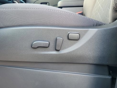 New 2026 Nissan Frontier SV w/ SV Convenience Package image 13