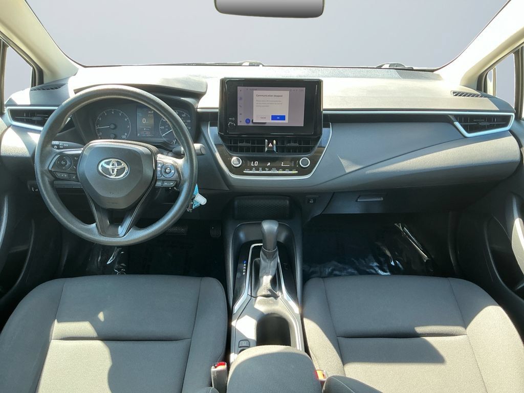 Used 2023 Toyota Corolla LE FWD image 11