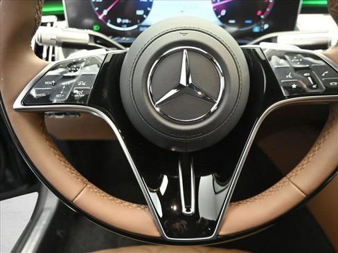 New 2026 Mercedes-Benz S 580 4MATIC Sedan image 11