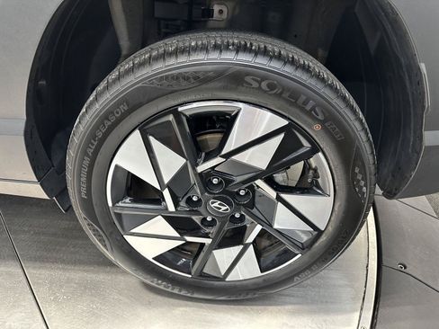 Certified 2024 Hyundai Kona SEL AWD/4WD image 10