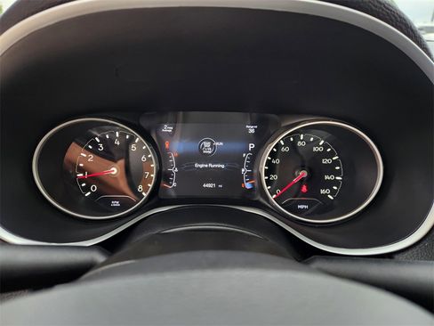 Used 2020 Jeep Compass Latitude w/ Popular Equipment Group image 15