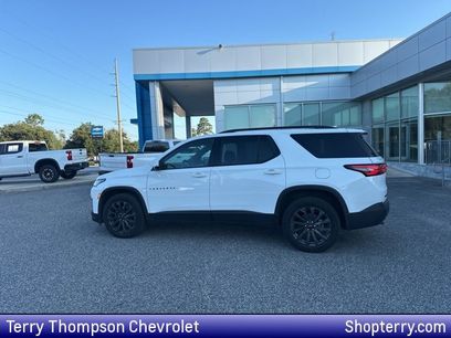 Used 2023 Chevrolet Traverse RS