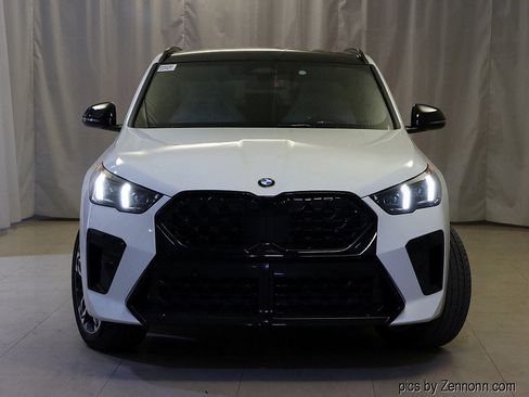 Used 2026 BMW X2 xDrive28i image 5