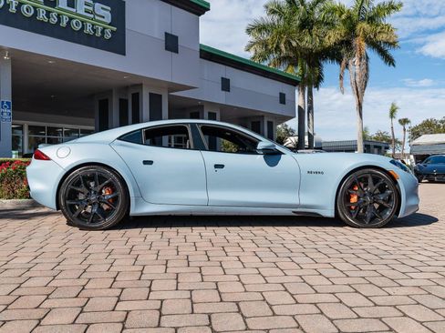 New 2025 Karma Revero Luxury RWD image 7