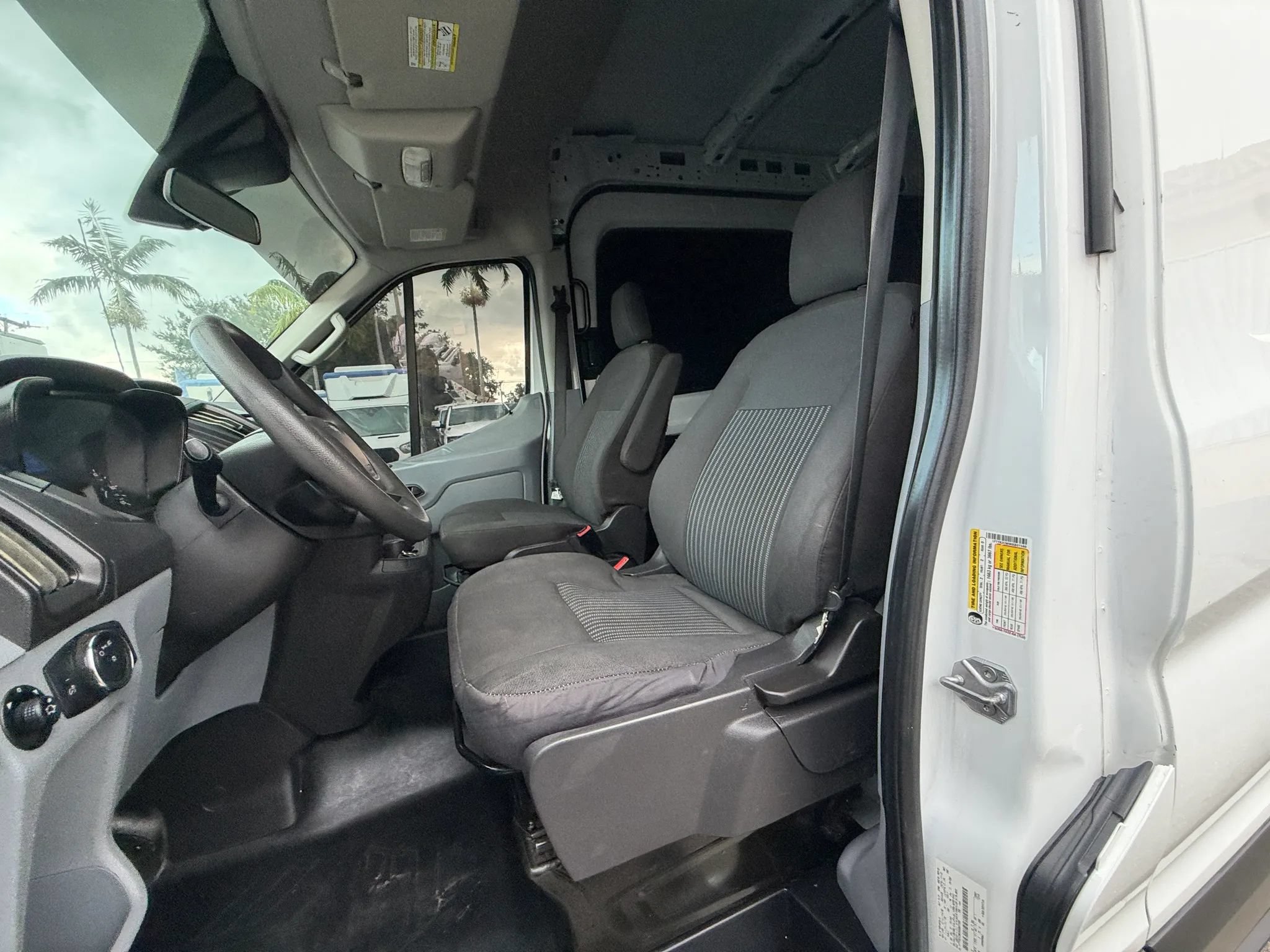 Used 2019 Ford Transit 250 148 Medium Roof w/ Interior Upgrade Package RWD image 12